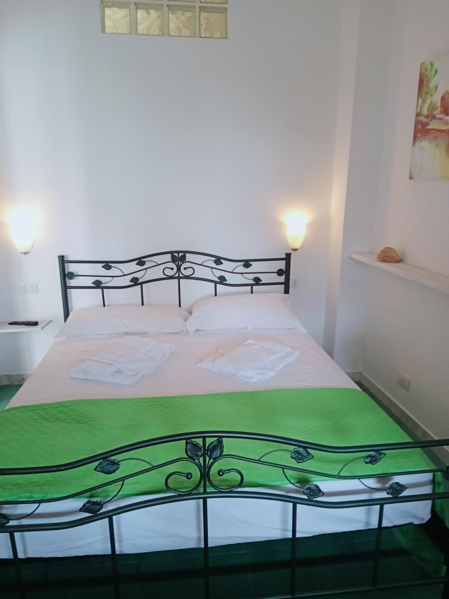 Residenza Collina Dei Pini Aparthotel Vieste Ngoại thất bức ảnh