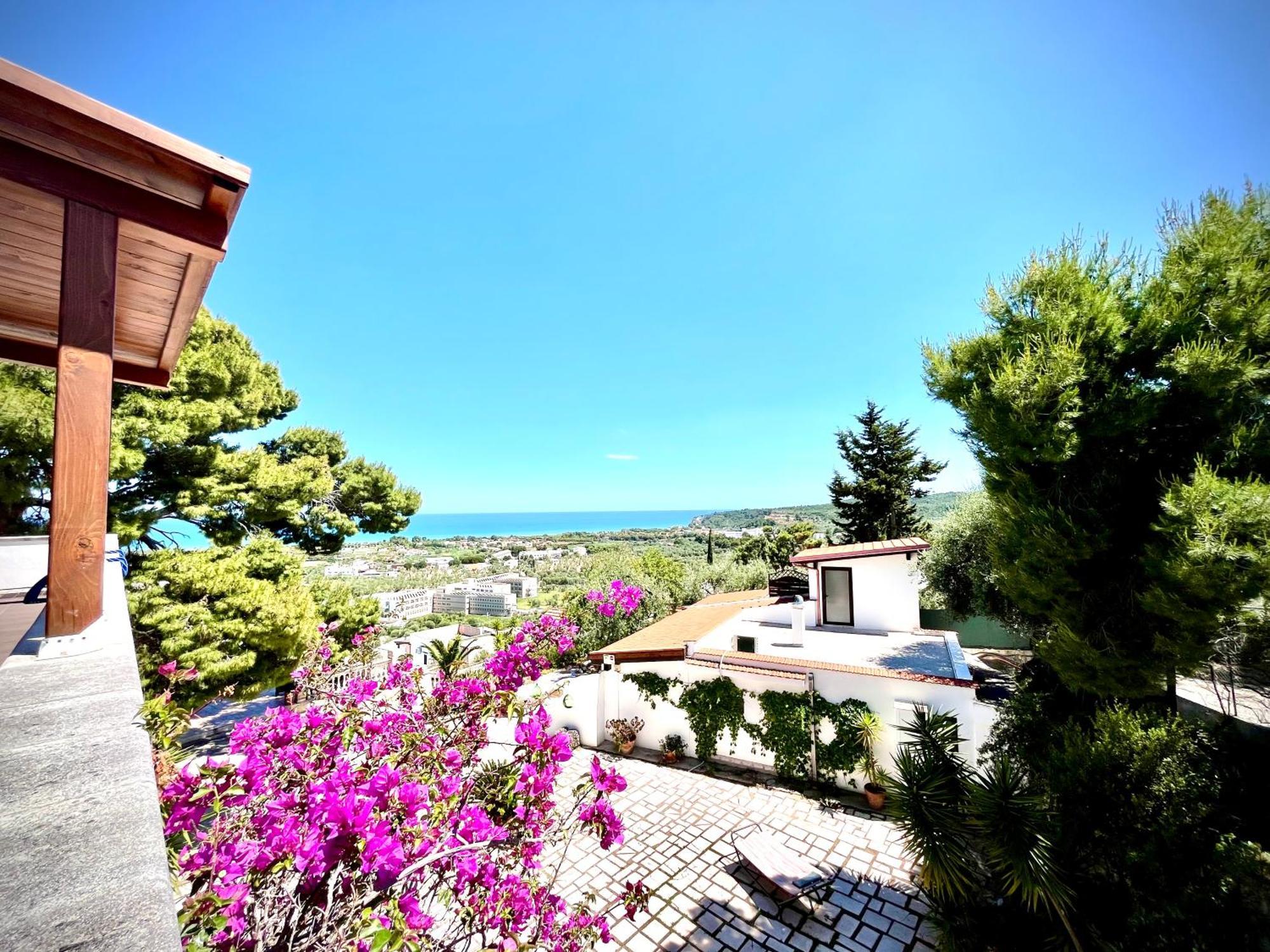 Residenza Collina Dei Pini Aparthotel Vieste Ngoại thất bức ảnh
