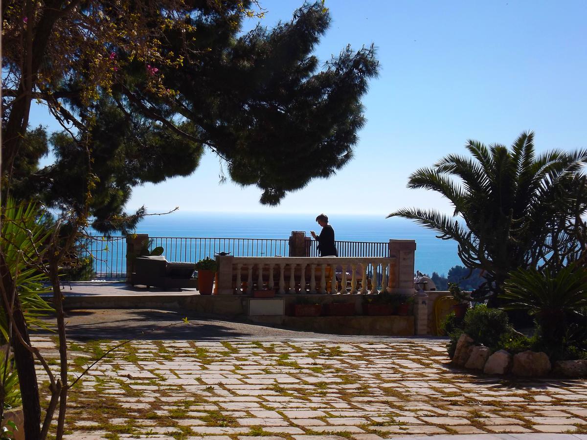 Residenza Collina Dei Pini Aparthotel Vieste Ngoại thất bức ảnh